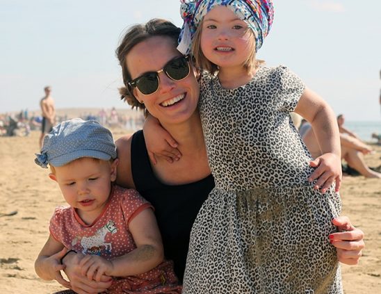 JHV_straJenny Lindström Beijar med sina döttrar Vanja och Hillevind2